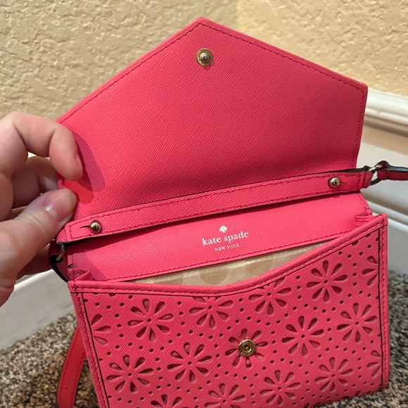 EUC Kate Spade Coral Floral Crossbody Bag - Picture 8 of 10